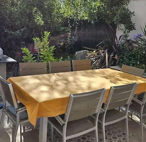 Jolie Avec Un Bel Exterieur Exposition Sud Pézenas